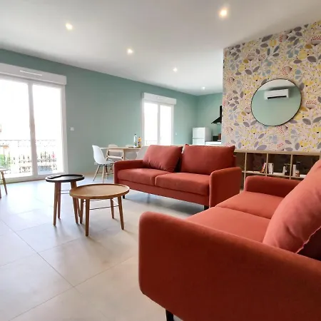 Colormix 3 Etoiles - 95M2 Plein Centre - Ensoleille Climatise Apartment Meze Exterior photo