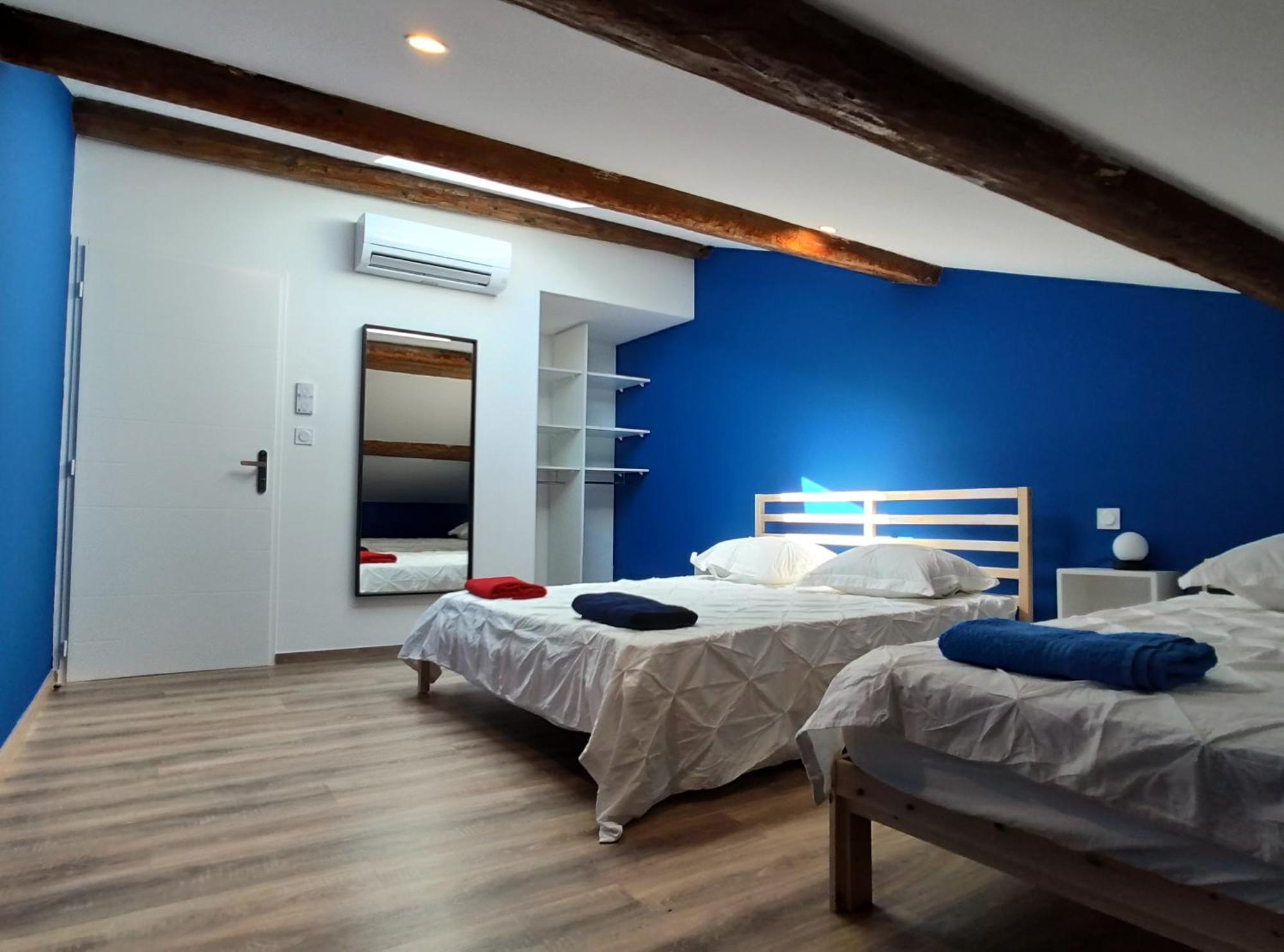 Apartment Colormix 3 Etoiles - 95m2 Plein Centre - Ensoleille Climatise